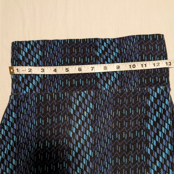 VINTAGE Early 2000's 'Forever 21' Mini Skirt - Picture 4 of 5
